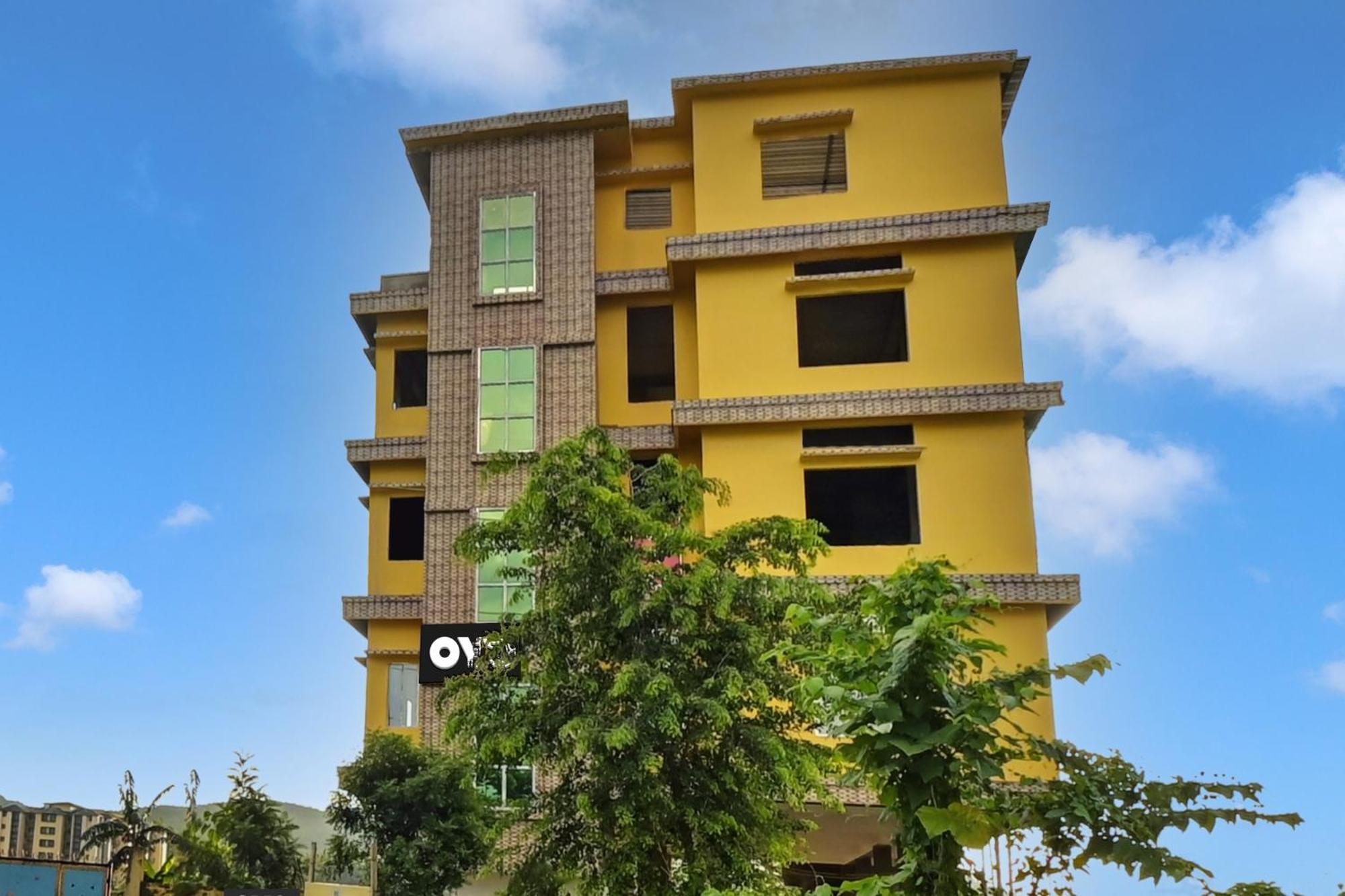 Oyo Flagship The Brahmaputra Homestay Гувахати Екстериор снимка